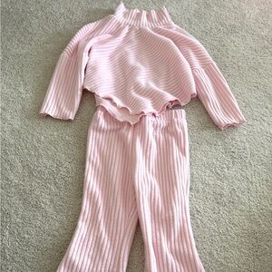 SHEIN Pink Ribbed Knit Kids Set